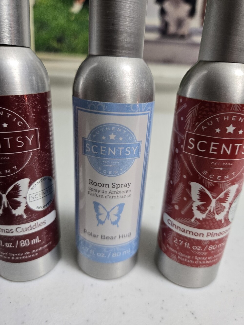 Scentsy Room Sprays - Cinnamon Pinecones, Christmas Cuddles & Polar Bear Hug - Picture 4 of 6